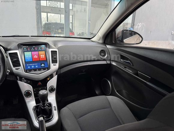 ARS OTOMOTİV DEN 2012 TRAFİK ÇIKIŞLI CHEVROLET CRUZE LS PLUS
