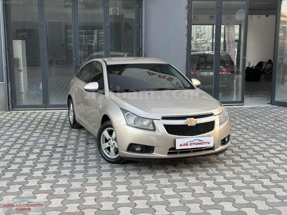ARS OTOMOTİV DEN 2012 TRAFİK ÇIKIŞLI CHEVROLET CRUZE LS PLUS