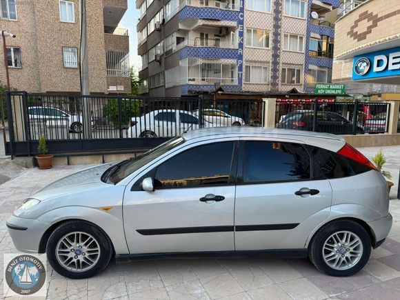 DENİZ OTOMOTİVDEN FORD FOCUS 1.6 AMBİENTE 2001 MODEL