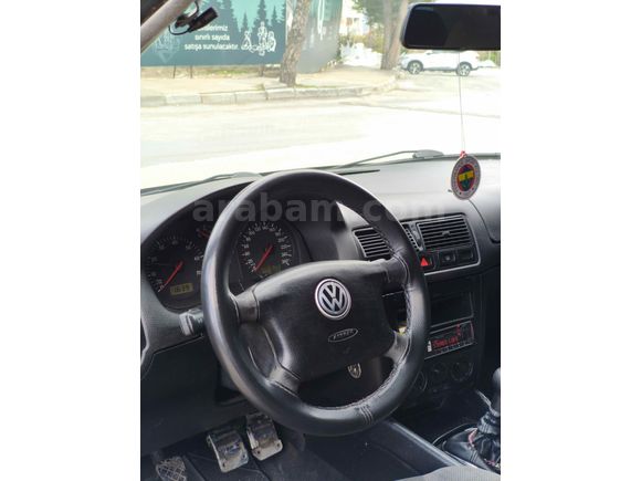 DÜŞÜK KM KLİMALI MANUEL GOLF