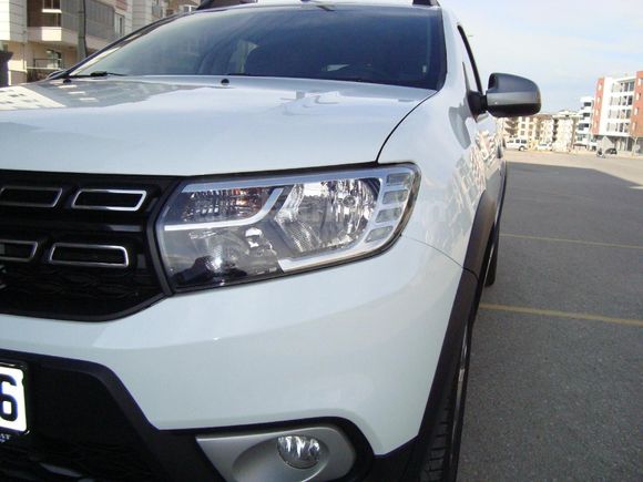 Sahibinden Dacia Sandero 0.9 TCe Stepway 2019 Model Denizli