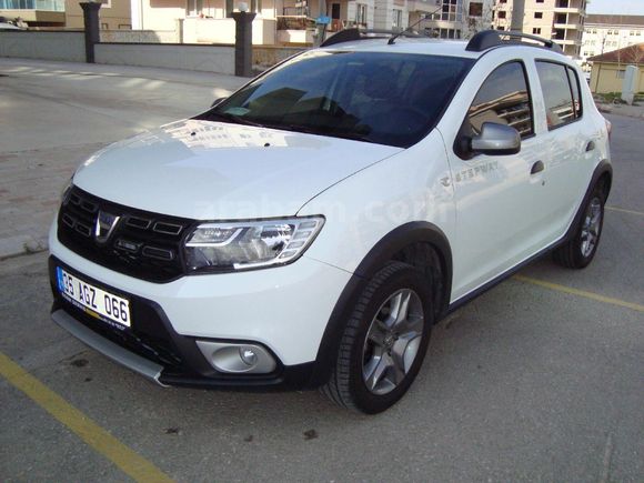 Sahibinden Dacia Sandero 0.9 TCe Stepway 2019 Model Denizli