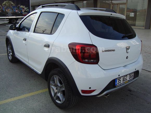 Sahibinden Dacia Sandero 0.9 TCe Stepway 2019 Model Denizli
