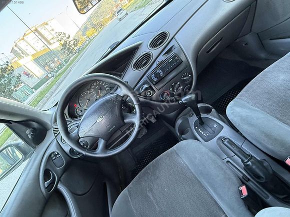 2001 MODEL FORD FOCUS EMSALSİZ TEMIZLIKTE