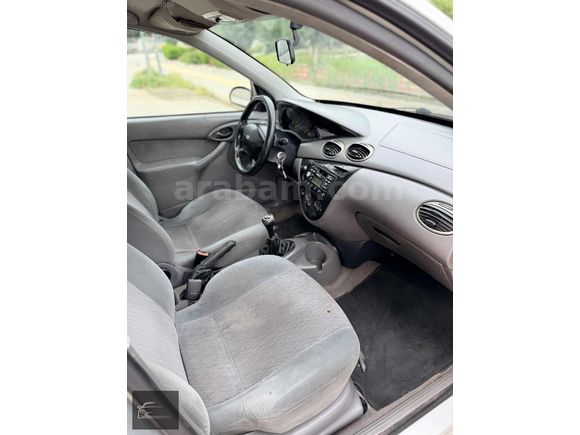 EMSALSİZ_2000_FOCUS_1.6_GHİA_JANT_TAVAN_BAGAJ_BOYASIZ_GÜMÜŞŞ