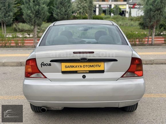 EMSALSİZ_2000_FOCUS_1.6_GHİA_JANT_TAVAN_BAGAJ_BOYASIZ_GÜMÜŞŞ