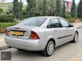 EMSALSİZ_2000_FOCUS_1.6_GHİA_JANT_TAVAN_BAGAJ_BOYASIZ_GÜMÜŞŞ