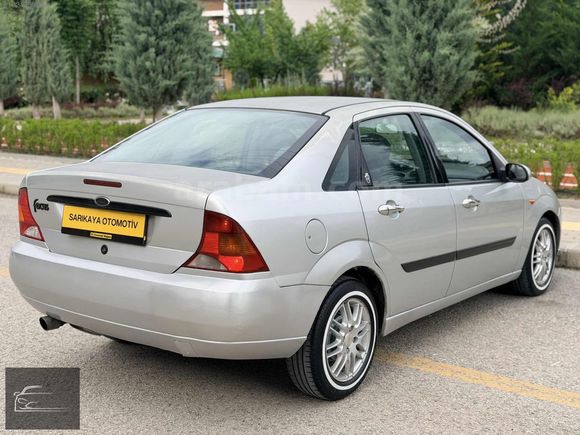 EMSALSİZ_2000_FOCUS_1.6_GHİA_JANT_TAVAN_BAGAJ_BOYASIZ_GÜMÜŞŞ