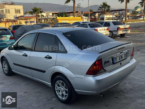 Ford focus 1.6 Ambiente 2000 model