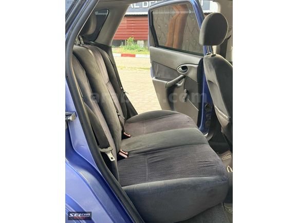 SELCAR'dan FORD FOCUS 1.6 AMBİENTE KLİMALI BENZİN +LPG'Lİ