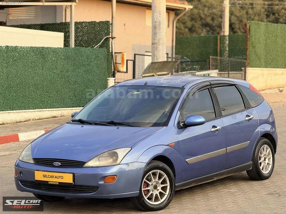SELCAR'dan FORD FOCUS 1.6 AMBİENTE KLİMALI BENZİN +LPG'Lİ