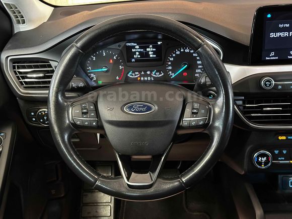 Galeriden Ford Focus 1.5 TDCi Titanium 2019 Model Antalya