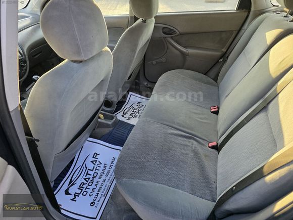 FORD FOCUS 1.6 AMBİENTE