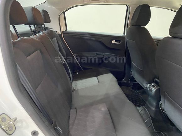 otomobil Citroen C-Elysée C-Elysee 1.5 BlueHDI Feel