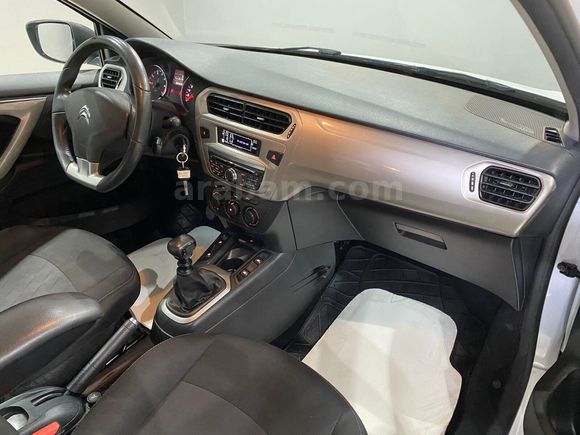 otomobil Citroen C-Elysée C-Elysee 1.5 BlueHDI Feel