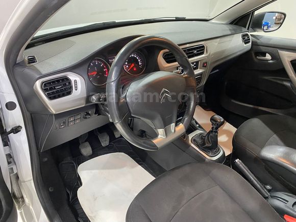 otomobil Citroen C-Elysée C-Elysee 1.5 BlueHDI Feel