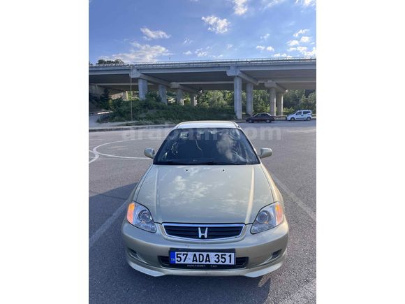 Sahibinden Honda Civic 1.6 i ES 2000 Model 