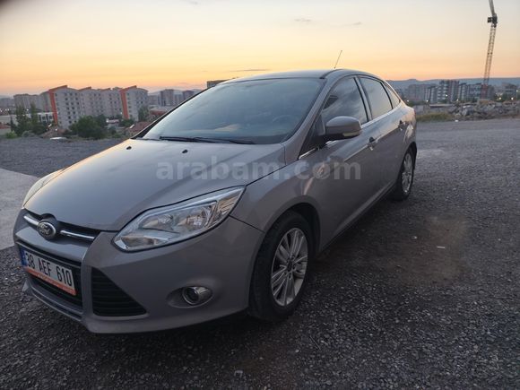 ACİLLLL..Sahibinden Ford Focus 1.6 TDCi Trend 2012 Model