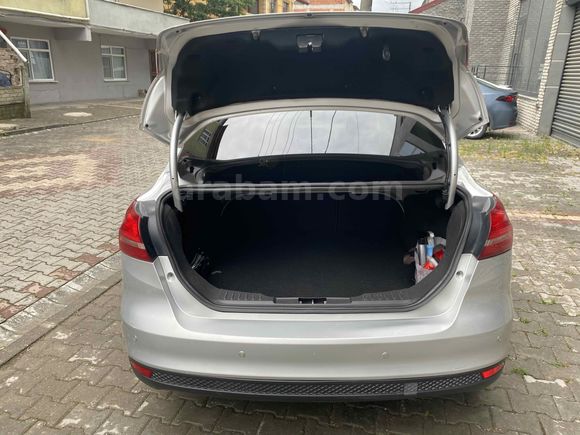 Sahibinden Ford Focus 1.6 Ti-VCT Trend X 2015 Model 