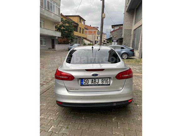 Sahibinden Ford Focus 1.6 Ti-VCT Trend X 2015 Model 