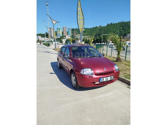 Sahibinden Renault Clio 1.4 RNA 2001 Model 