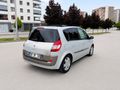 Sahibinden Renault Scenic 1.6 Dynamique 2004 Model