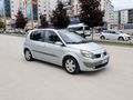 Sahibinden Renault Scenic 1.6 Dynamique 2004 Model