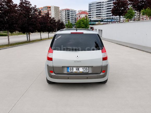 Sahibinden Renault Scenic 1.6 Dynamique 2004 Model