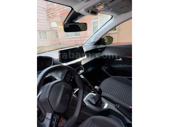 Sahibinden Peugeot 208 1.2 PureTech Active 2021 Model 