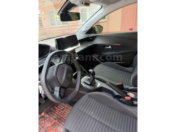 Sahibinden Peugeot 208 1.2 PureTech Active 2021 Model 