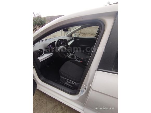 Sahibinden Seat Ibiza 1.0 Style 2023 Model