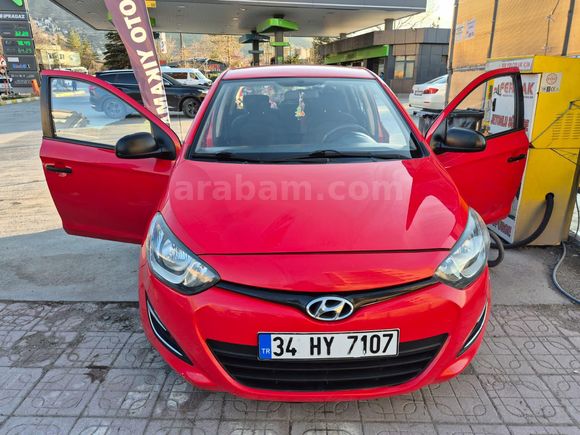 Sahibinden Hyundai i20 1.2 D-CVVT Jump 2012 Model 259.000 km Kırmızı