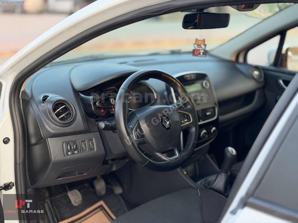 UMUT GARAGE'DEN DEĞİŞENSİZ 4.5 PARÇA BOYALI CLIO