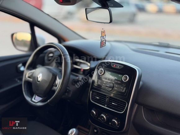 UMUT GARAGE'DEN DEĞİŞENSİZ 4.5 PARÇA BOYALI CLIO