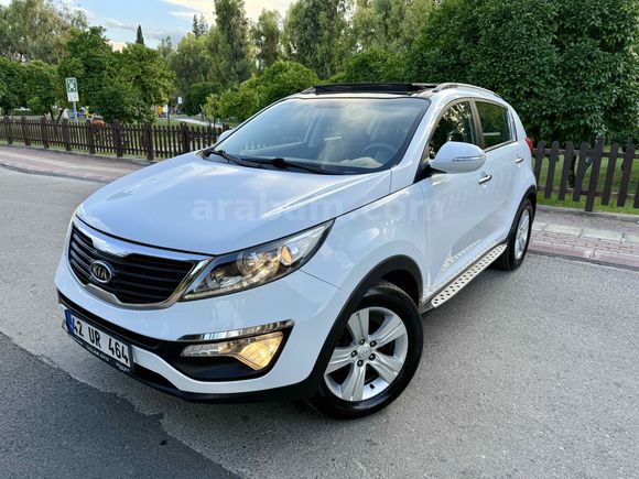 2012 KİA SPORTAGE 1.6 MANUEL HATASIZ CAM TAVANLI 99.700 km FULL