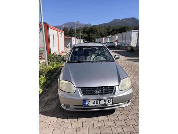 Sahibinden Hyundai Accent 1.5 CRDi Admire 2006 Model  Gri
