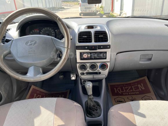 Sahibinden Hyundai Accent 1.5 CRDi Admire 2006 Model  Gri