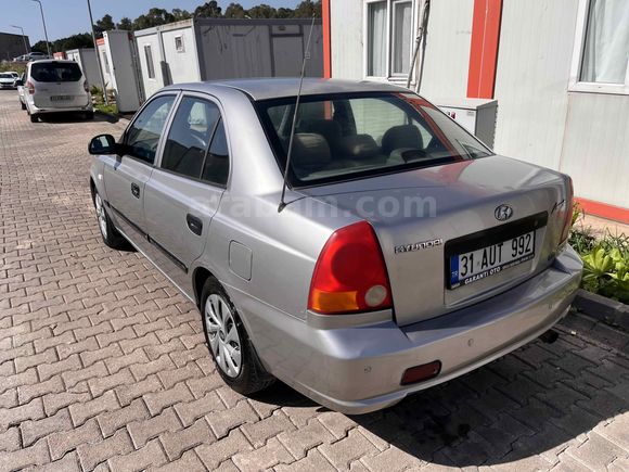 Sahibinden Hyundai Accent 1.5 CRDi Admire 2006 Model  Gri