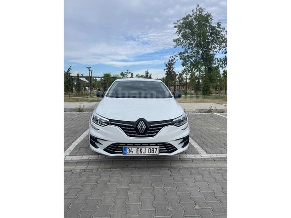 Sahibinden Renault Megane 1.3 TCe Joy 2021 Model 