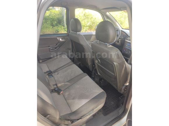 Opel Meriva 1.3 CDTI Essentia 2006 Model