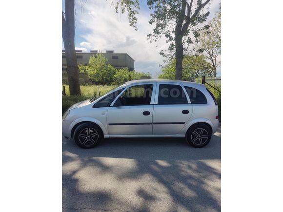 Opel Meriva 1.3 CDTI Essentia 2006 Model