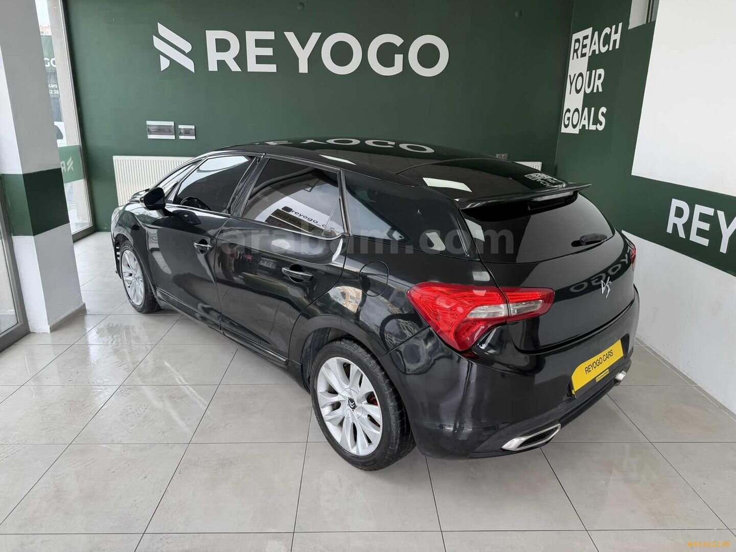 Galeriden DS Automobiles DS4 1.6 e-HDi D-Sport 2012 Model Kayseri 314.000 km Siyah 6