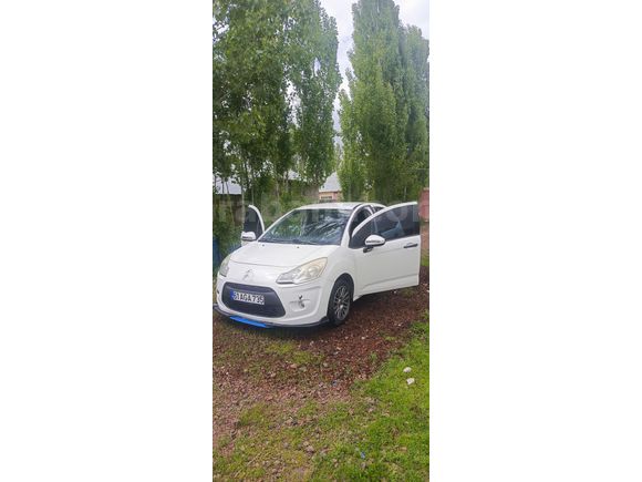 Sahibinden Citroen C3 1.4 HDi Attraction 2012 Model  346.000 km Beyaz