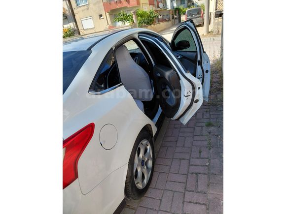 Sahibinden Ford Focus 1.6 TDCi Trend X 2012 Model