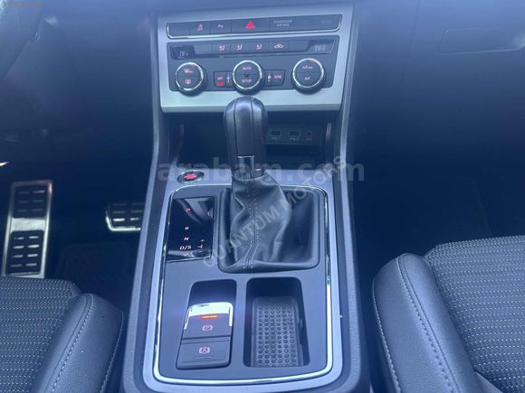 2018 MODEL SEAT LEON FR 102.000KM HAYALET+DSG+CAMTAVAN