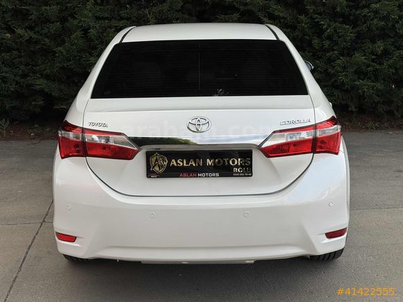 ASLAN MOTORS'DAN TERTEMİZ BAKIMLI AİLE ARACI