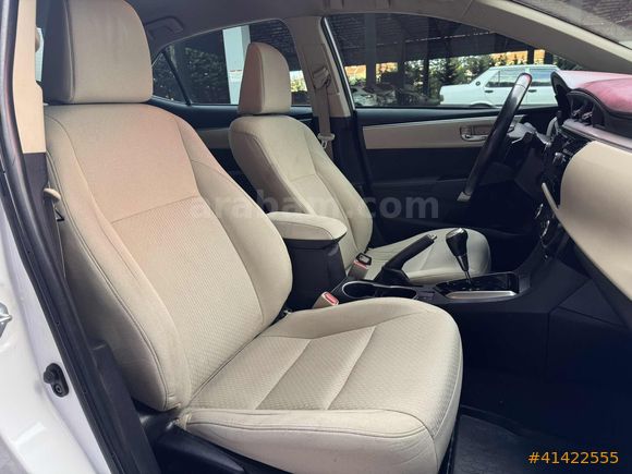 ASLAN MOTORS'DAN TERTEMİZ BAKIMLI AİLE ARACI
