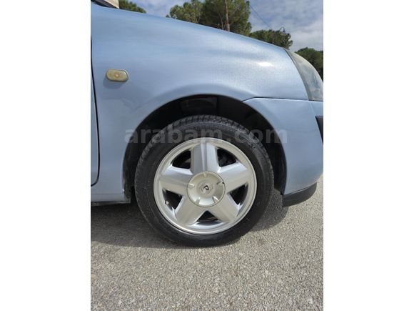 Sahibinden Renault Clio 1.2 Dynamic 2004 Model