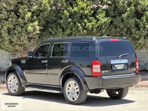 ENGİNİUS GROUP 2010 DODGE NİTRO HATASIZ 4X4