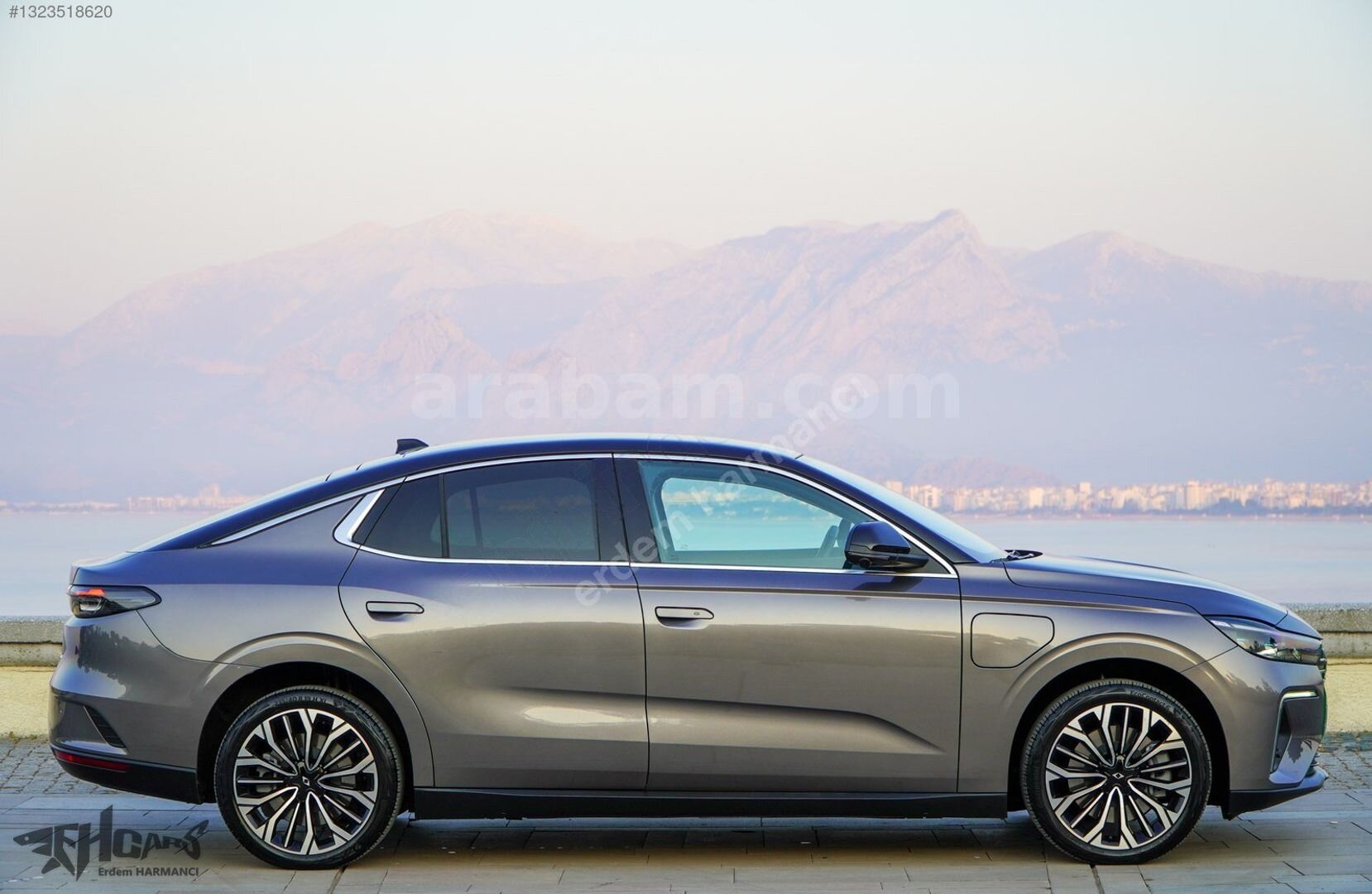 Galeriden TOGG T10F V2 Uzun Menzil 2025 Model Antalya 7.200 km Füme 4